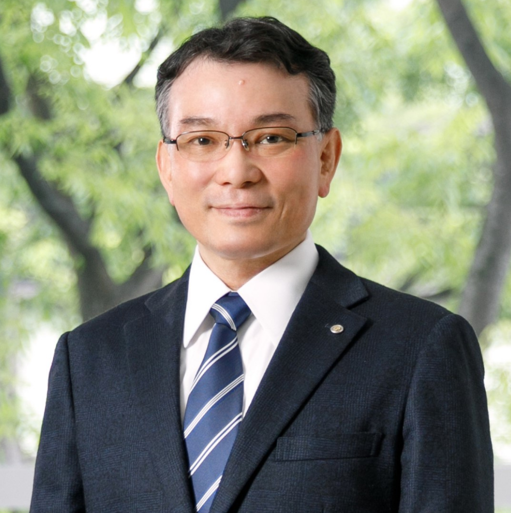 安河内 肇 写真